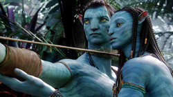Two blue-skinned Na'vi characters aiming a bow and arrow in a lush jungle setting.